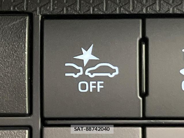 Daihatsu TANTO 2023-11 8873908-2