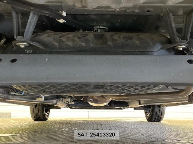 Daihatsu TANTO 2021-08 8874280-18