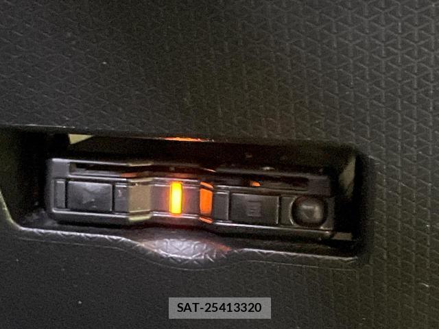 Daihatsu TANTO 2021-08 8874280-5