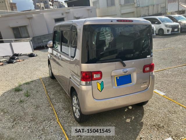 Daihatsu TANTO 2010-07 8874363-13
