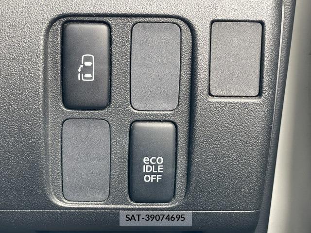 Daihatsu TANTO 2012-05 8874827-11