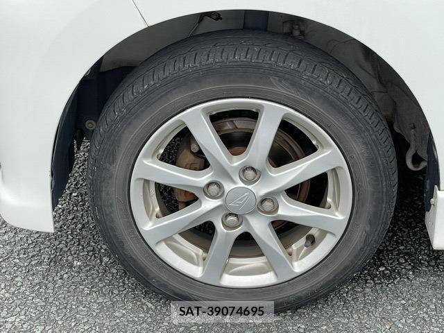 Daihatsu TANTO 2012-05 8874827-3