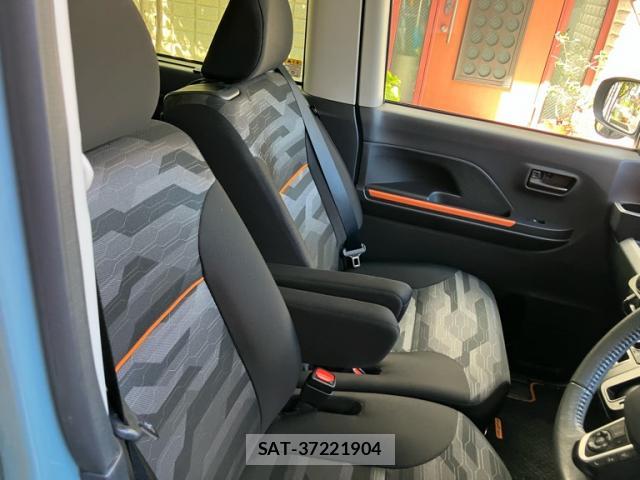 Daihatsu TANTO 2022-11 8874956-15