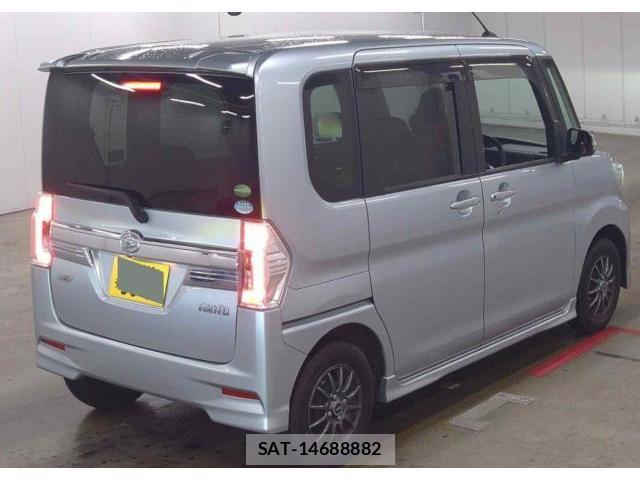 Daihatsu TANTO 2014-06 8874958-2
