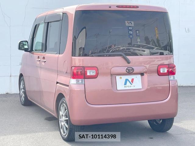 Daihatsu TANTO 2009-04 8875157-17