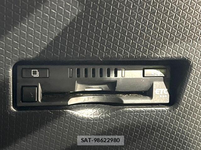 Daihatsu TANTO 2023-08 8875188-6