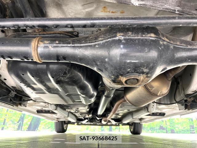 Daihatsu TANTO 2013-11 8875193-19