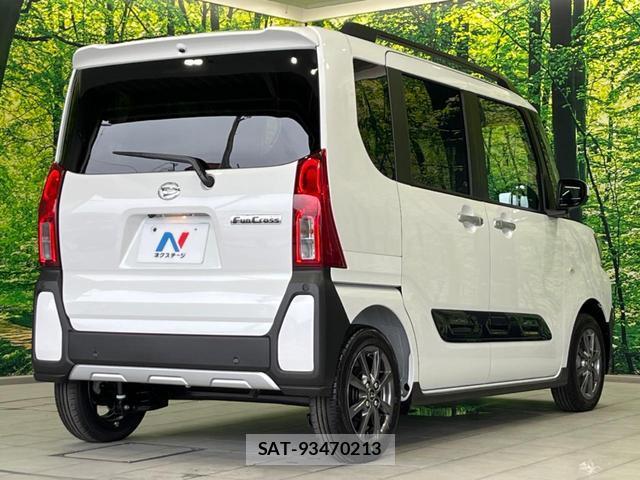 Daihatsu TANTO 2026-02 8875482-16