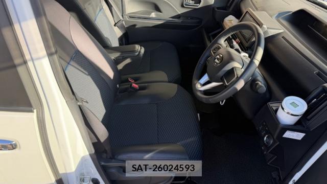 Daihatsu TANTO 2022-11 8875491-6