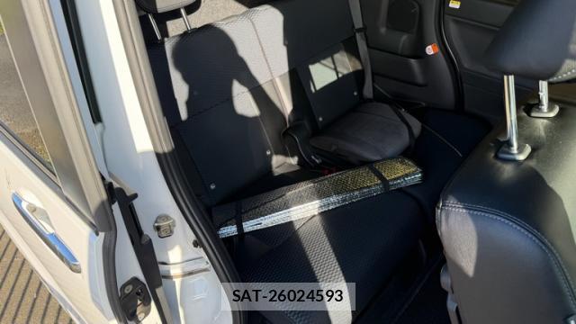 Daihatsu TANTO 2022-11 8875491-7