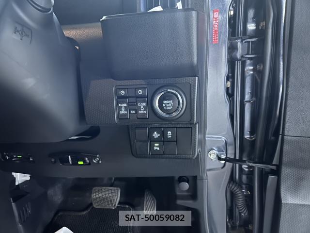 Daihatsu TANTO 2023-11 8875560-13