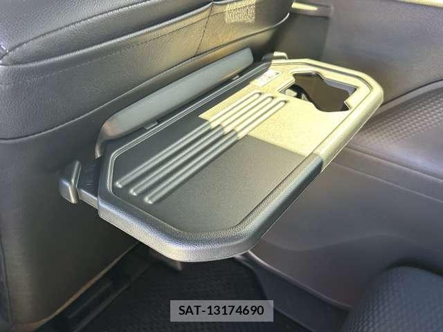 Daihatsu TANTO 2025-10 8875596-6