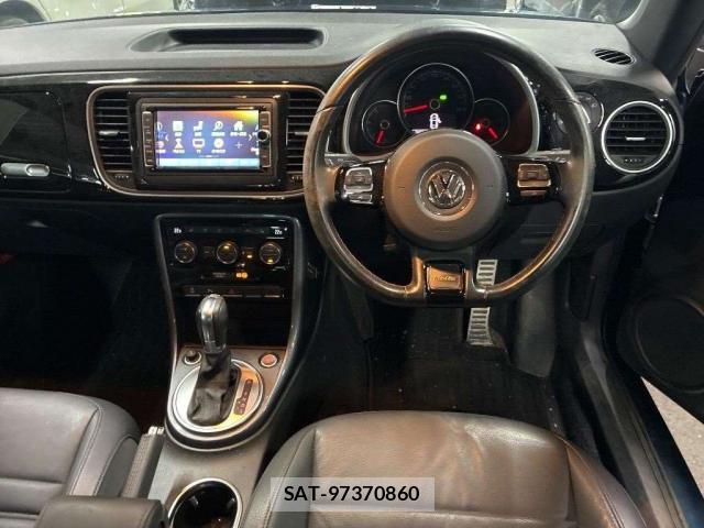 VolksWagen THE BEETLE 2019-03 8875415-2