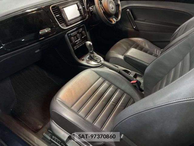 VolksWagen THE BEETLE 2019-03 8875415-5