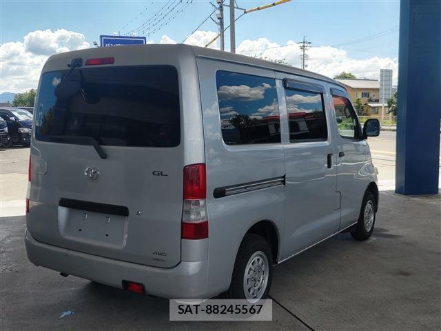 Toyota TOWNACE VAN 2010-12 8874217-4