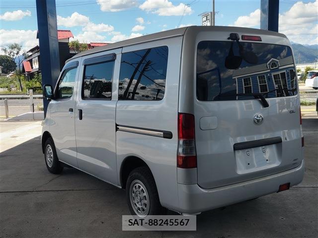 Toyota TOWNACE VAN 2010-12 8874217-6