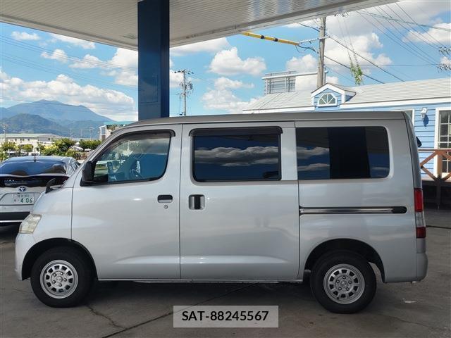 Toyota TOWNACE VAN 2010-12 8874217-7