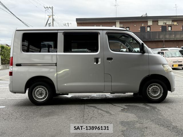 Toyota TOWNACE VAN 2016-07 8874662-10