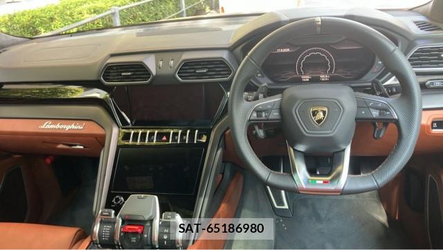 Lamborghini URUS 2023-02 8874457-16