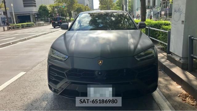 Lamborghini URUS 2023-02 8874457-9