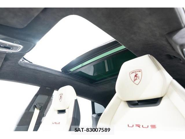 Lamborghini URUS 2023-09 8874701-16