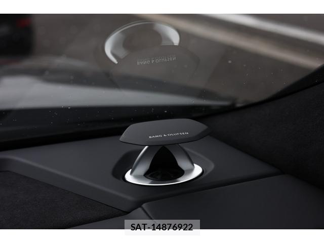 Lamborghini URUS 2022-11 8875720-17