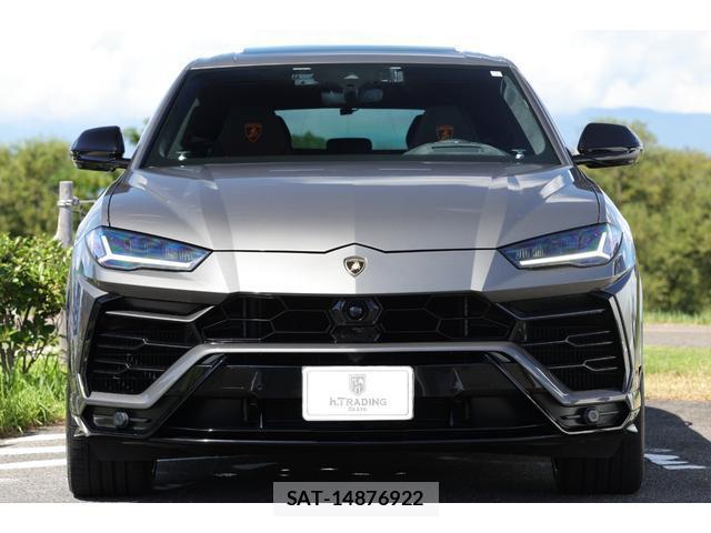Lamborghini URUS 2022-11 8875720-18