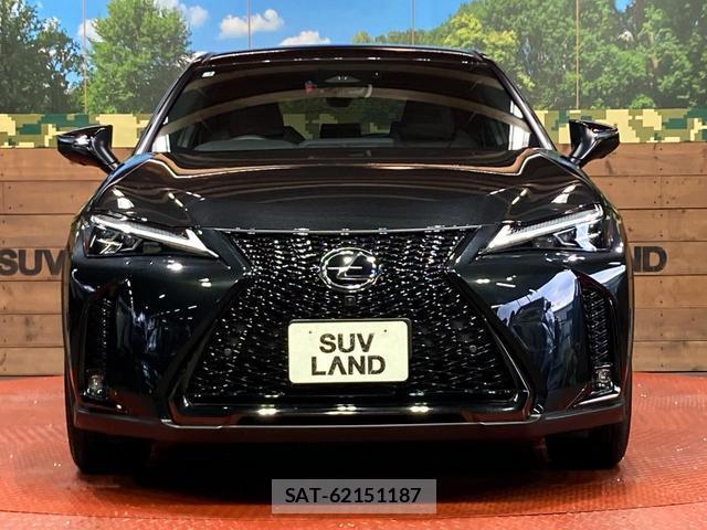 Lexus UX 2025-02 8874713-13