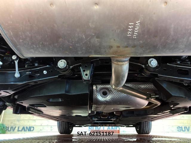 Lexus UX 2025-02 8874713-18