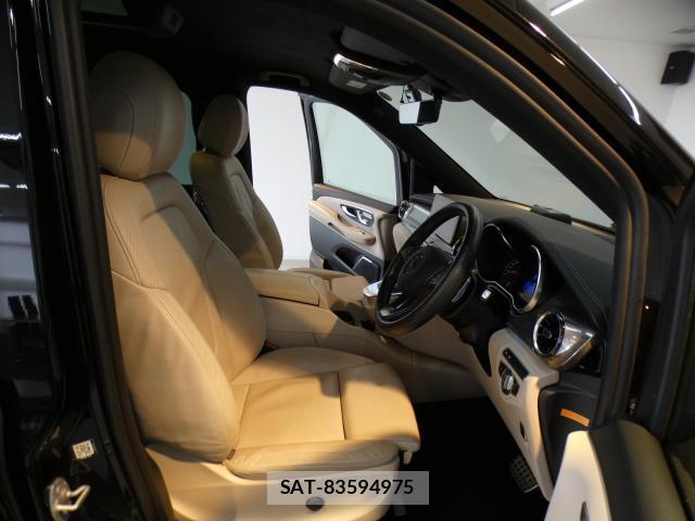 Mercedes Benz V-CLASS 2022-06 8873562-16