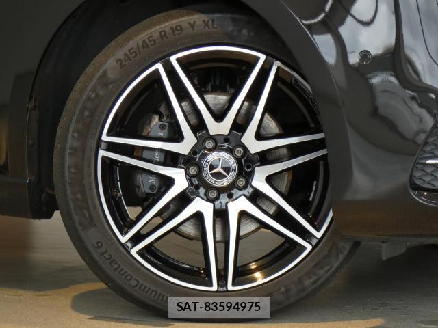 Mercedes Benz V-CLASS 2022-06 8873562-5
