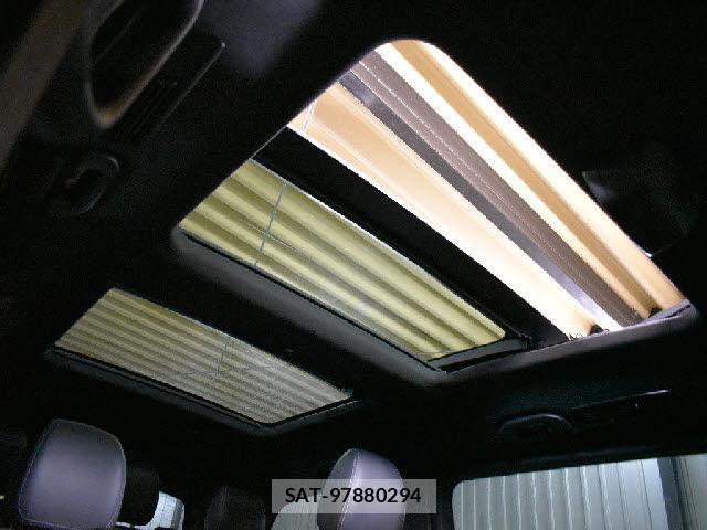 Mercedes Benz V-CLASS 2021-01 8875710-3