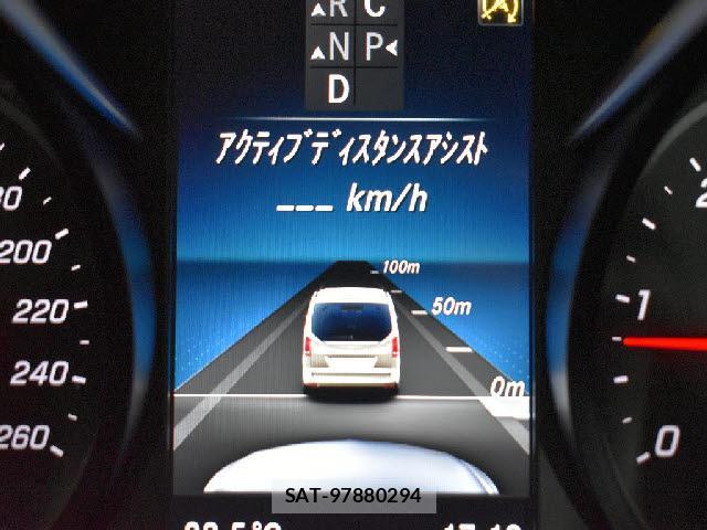 Mercedes Benz V-CLASS 2021-01 8875710-4
