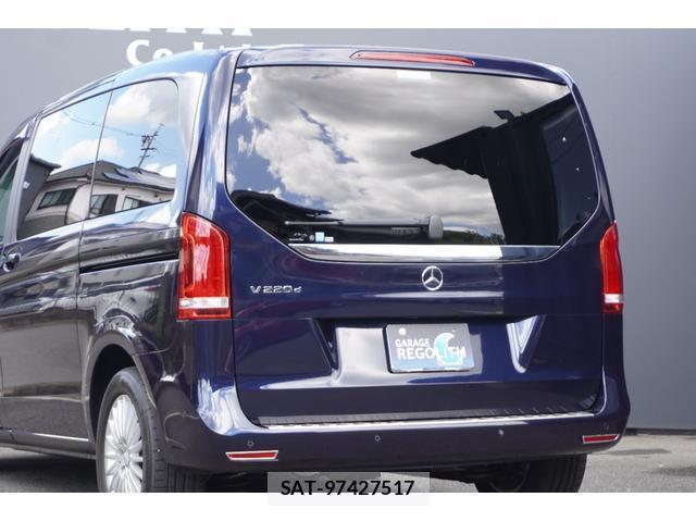 Mercedes Benz V-CLASS 2017-05 8875860-11