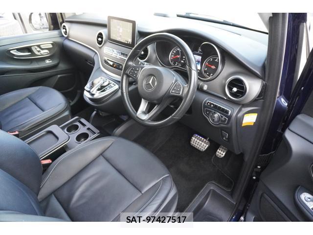 Mercedes Benz V-CLASS 2017-05 8875860-16