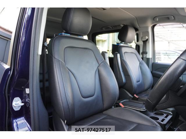 Mercedes Benz V-CLASS 2017-05 8875860-18