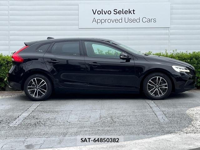 Volvo V40 2019-09 8873902-18