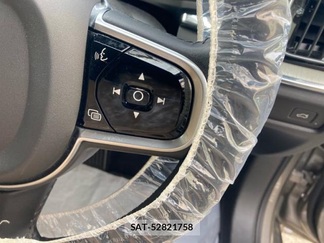 Volvo V60 2019-12 8873644-15