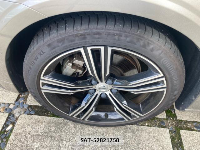 Volvo V60 2019-12 8873644-8