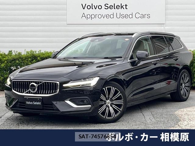 Volvo V60 2022-03 8873903-0