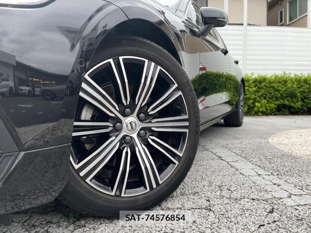 Volvo V60 2022-03 8873903-15
