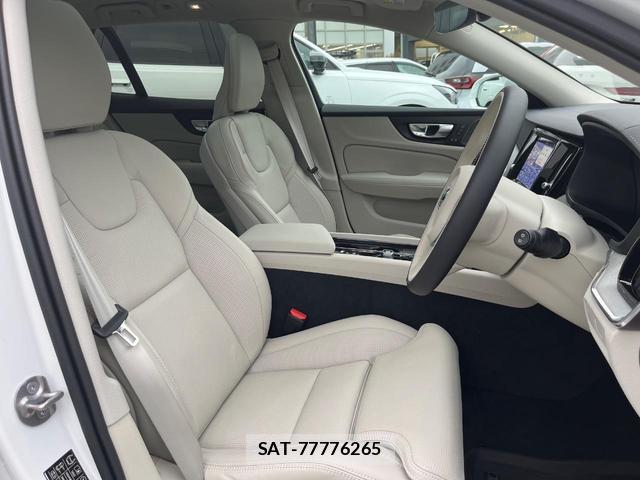 Volvo V60 2026-03 8873905-12