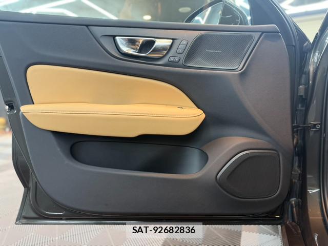 Volvo V60 2020-02 8875551-12
