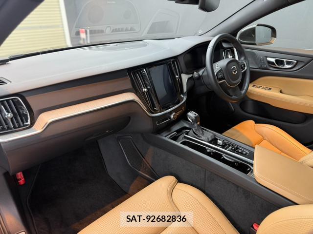 Volvo V60 2020-02 8875551-13