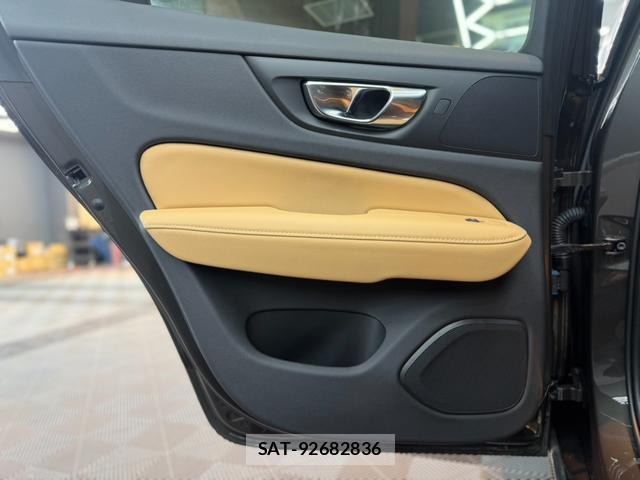 Volvo V60 2020-02 8875551-14