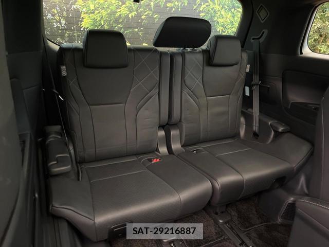 Toyota VELLFIRE 2024-03 8873512-10