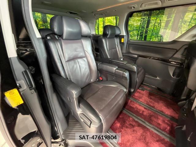 Toyota VELLFIRE 2013-12 8874633-8