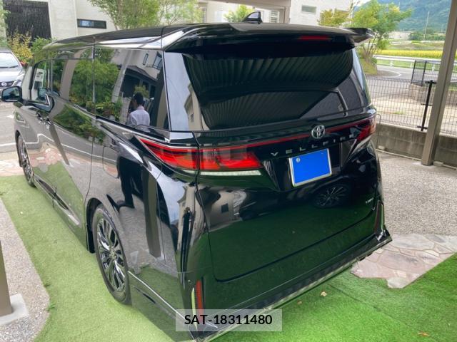 Toyota VELLFIRE 2023-10 8874977-12