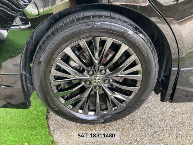 Toyota VELLFIRE 2023-10 8874977-4