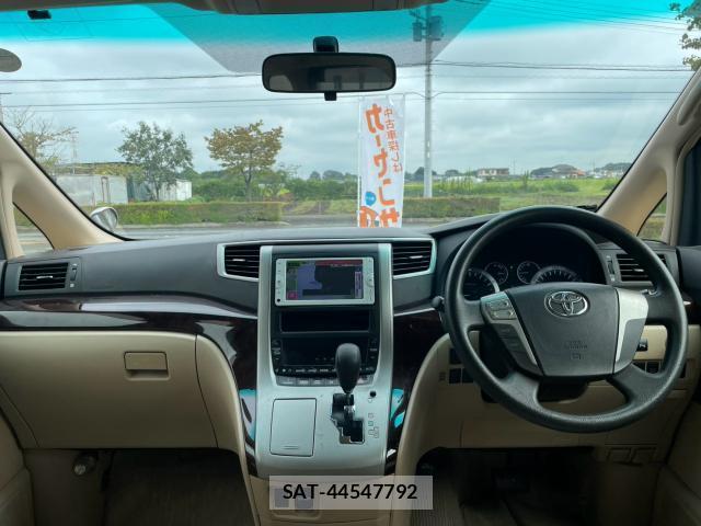 Toyota VELLFIRE 2013-03 8872686-2